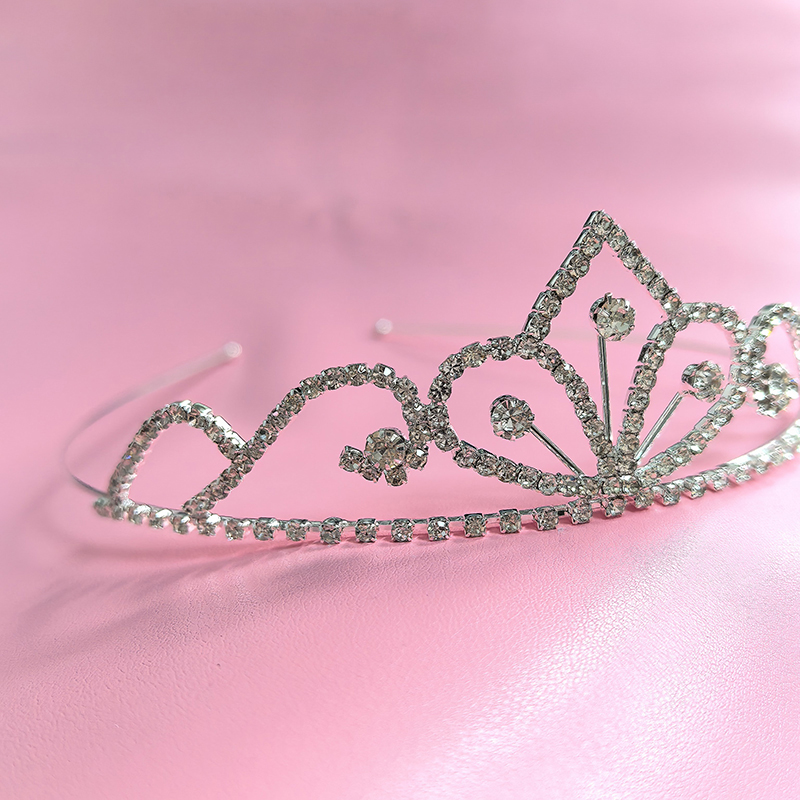 Серебряная корона со стразами, – обзор и цена Women Knight Accessories