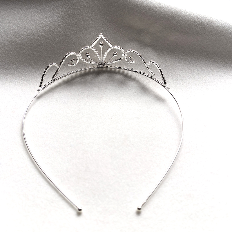 Серебряная корона со стразами, – обзор и цена Women Knight Accessories